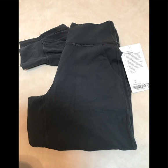 lululemon athletica Pants - lululemon athletica  NWT never worn Align Jogger